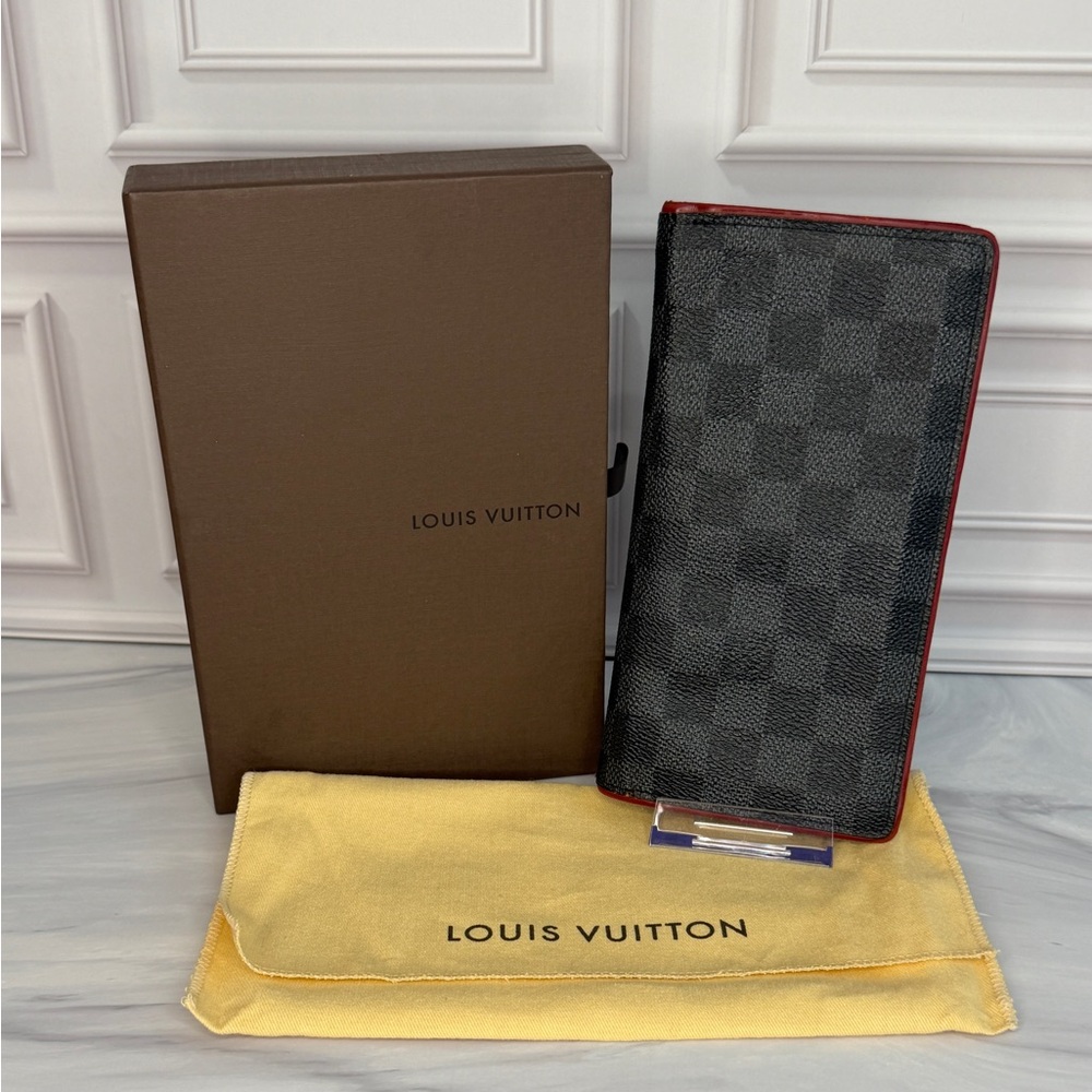 Louis Vuitton Damier Graphite Brazza Long Bifold Wallet w Red | Full Inclusion